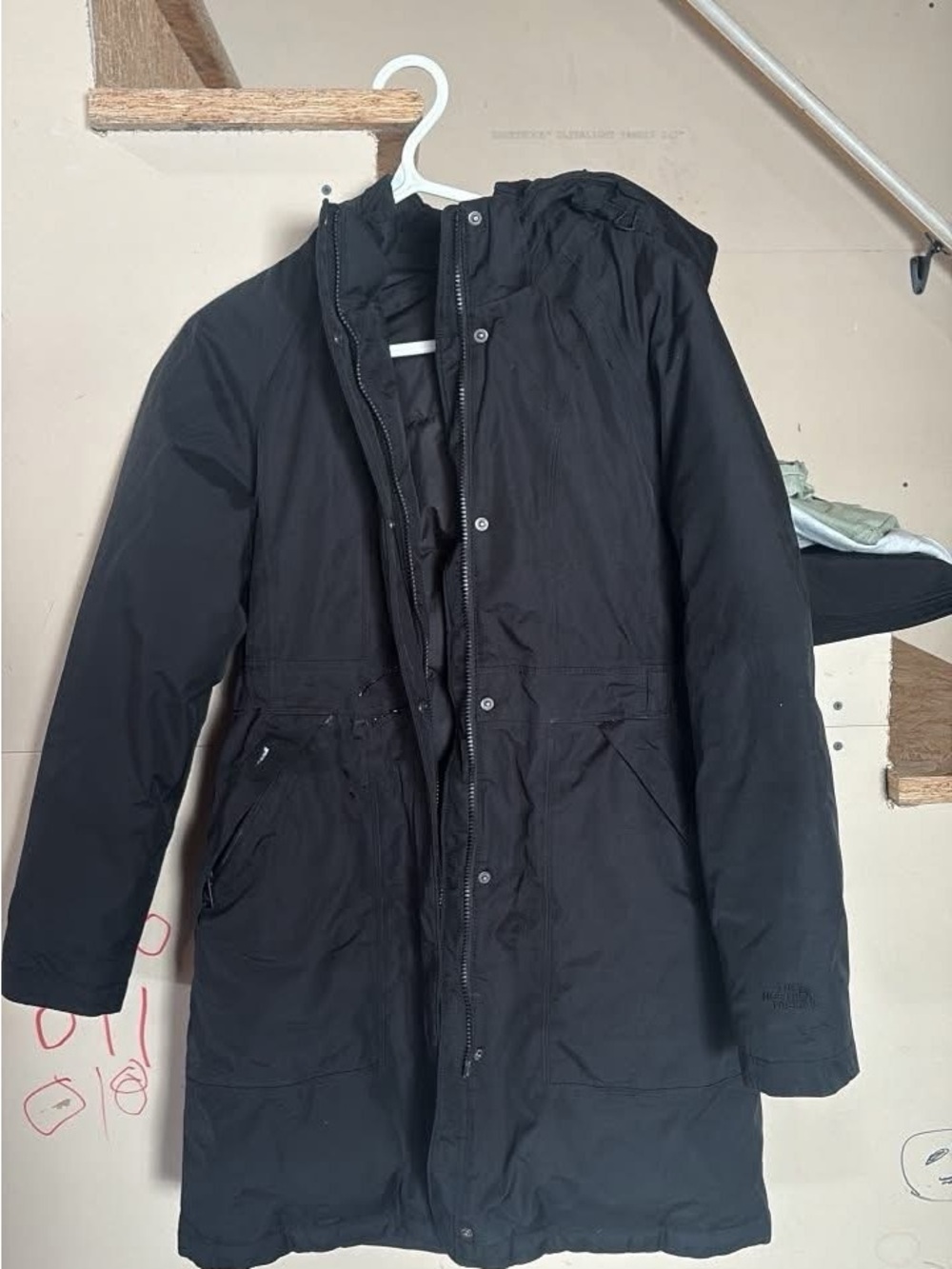 The North Face Women's Black Insulated Puffer Coat with Hood